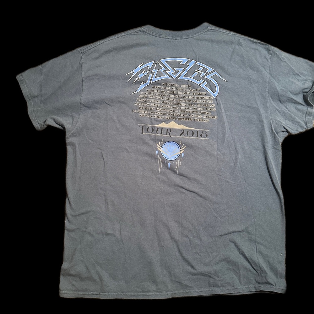 Eagles 2018 tour Graphic Tshirt - Picture 2 of 3